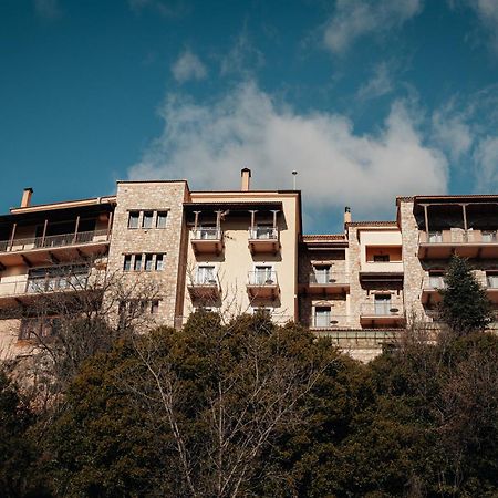 Alpen House Hotel & Suites أراخوفا المظهر الخارجي الصورة