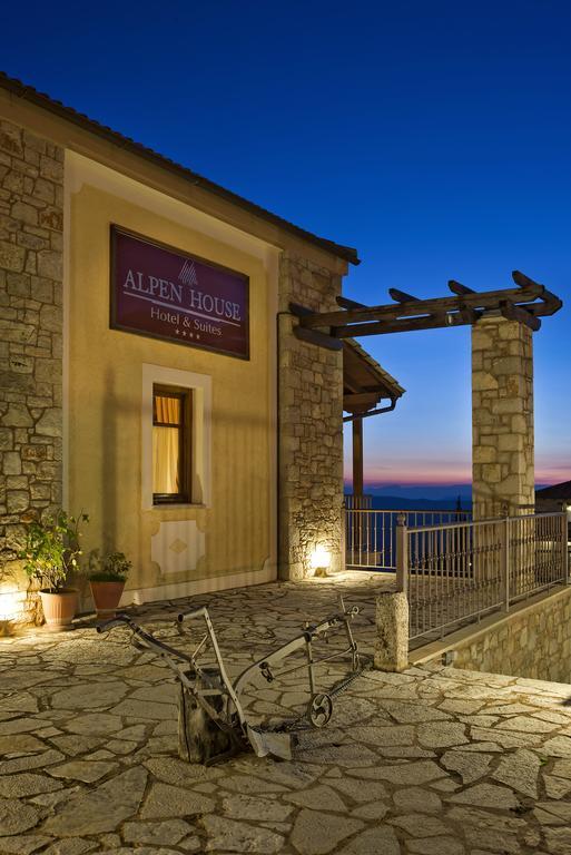Alpen House Hotel & Suites أراخوفا المظهر الخارجي الصورة