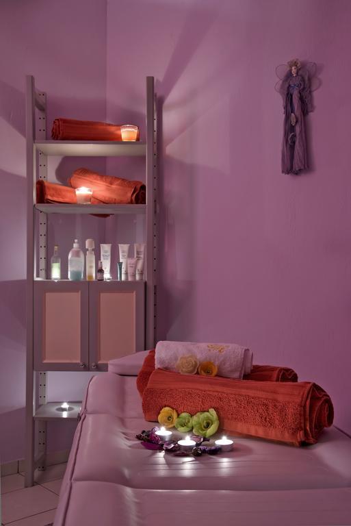 Alpen House Hotel & Suites أراخوفا المظهر الخارجي الصورة
