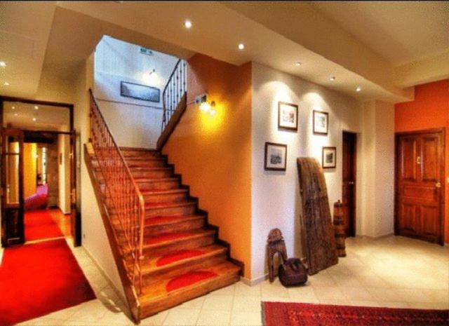 Alpen House Hotel & Suites أراخوفا المظهر الخارجي الصورة