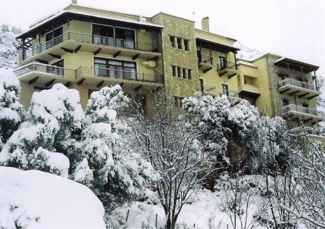 Alpen House Hotel & Suites أراخوفا المظهر الخارجي الصورة