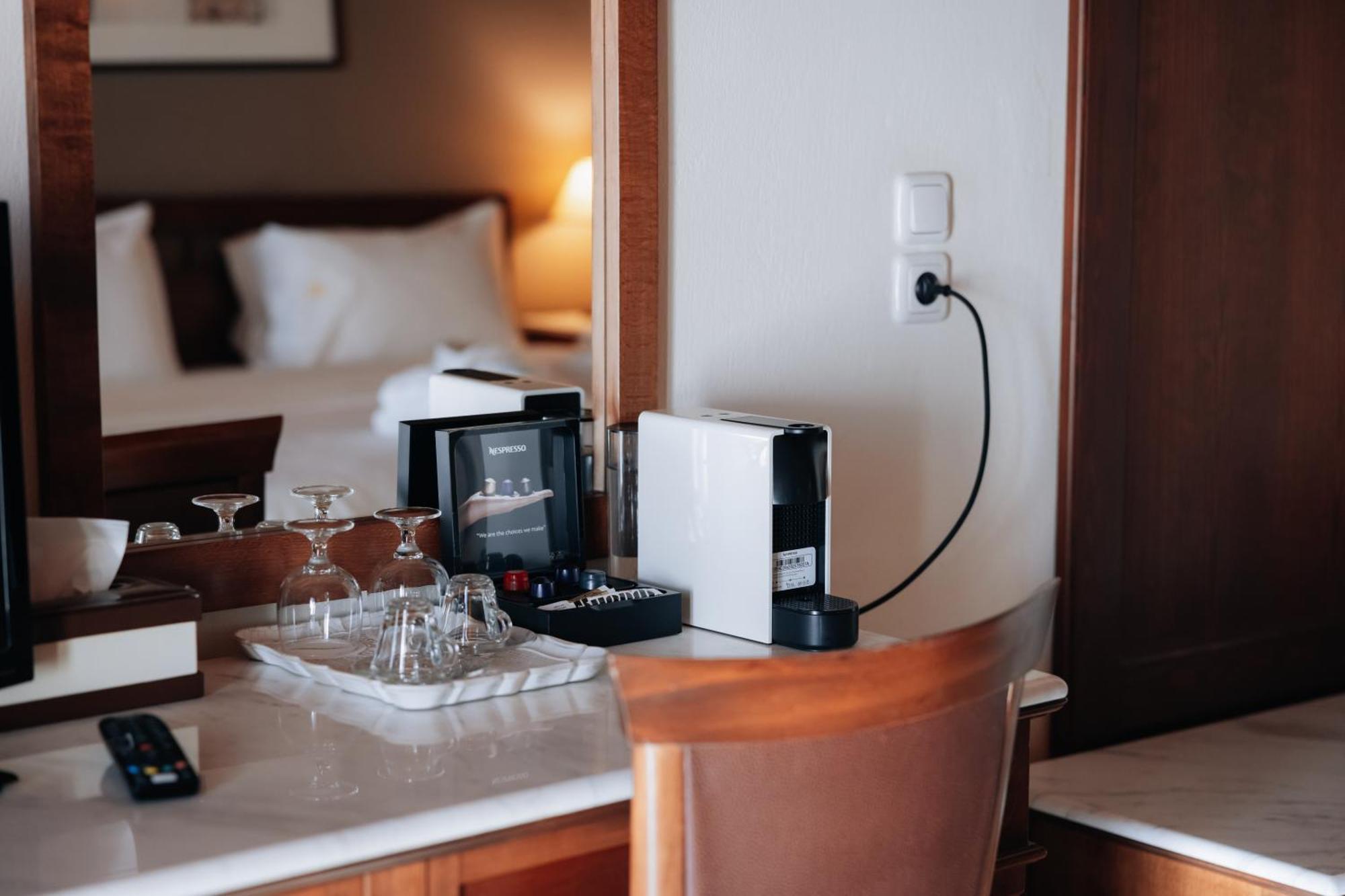 Alpen House Hotel & Suites أراخوفا المظهر الخارجي الصورة