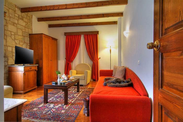 Alpen House Hotel & Suites أراخوفا الغرفة الصورة