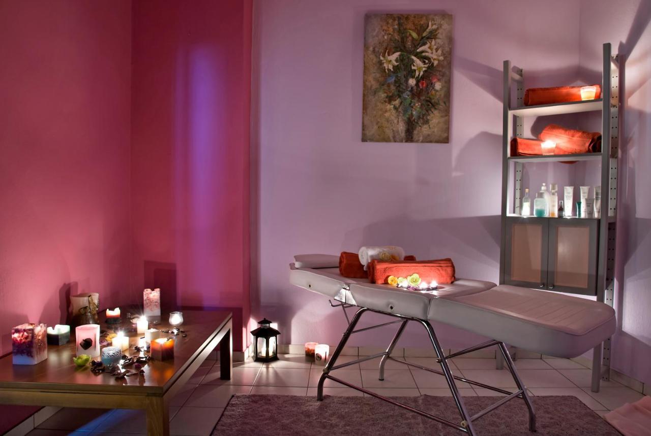 Alpen House Hotel & Suites أراخوفا المظهر الخارجي الصورة